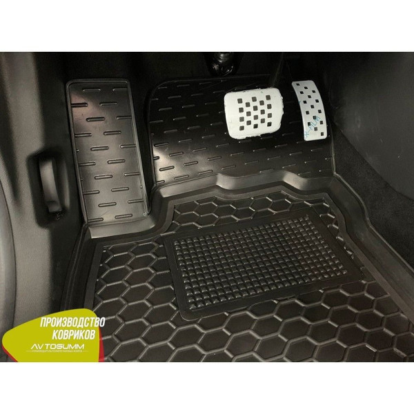 Автомобільні килимки в салон Renault Captur 2015- (Avto-Gumm)
