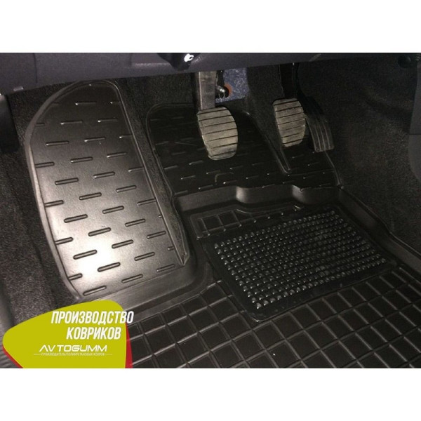 Автомобільні килимки в салон Renault Sandero 2013- (Avto-Gumm)