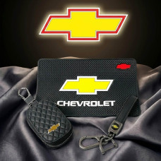 Автонабор №77 для Chevrolet Коврик Брелок ремешком с карабином и чехол для автоклучей