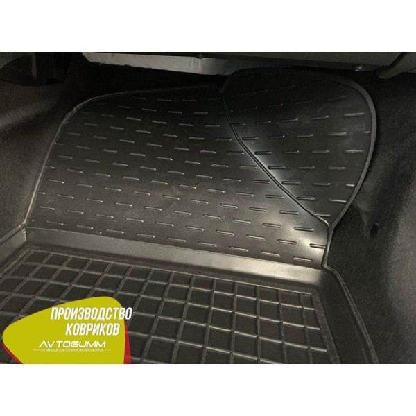Передние коврики в автомобиль Renault Sandero 2013- (Avto-Gumm)
