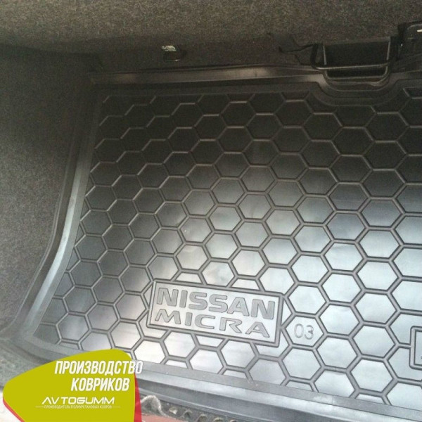 Автомобильный коврик в багажник Nissan Micra K12 2002- Резино - пластик