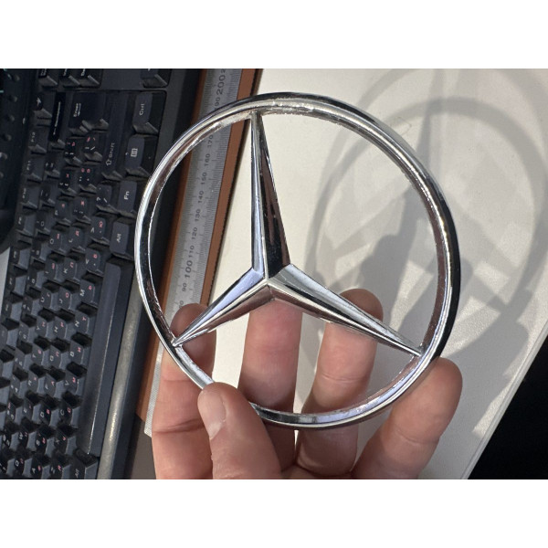 Емблема для Mercedes 110 мм металева 3 пуклі