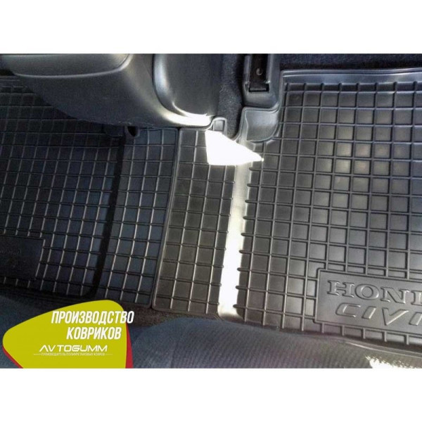 Автомобільні килимки в салон Honda Civic 4D седан 2006- (Avto-Gumm)