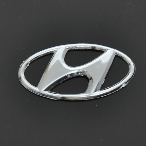 Эмблема для Hyundai 80 x 41 мм Aceent 3M скотч