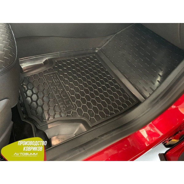 Автомобільні килимки в салон Renault Captur 2015- (Avto-Gumm)
