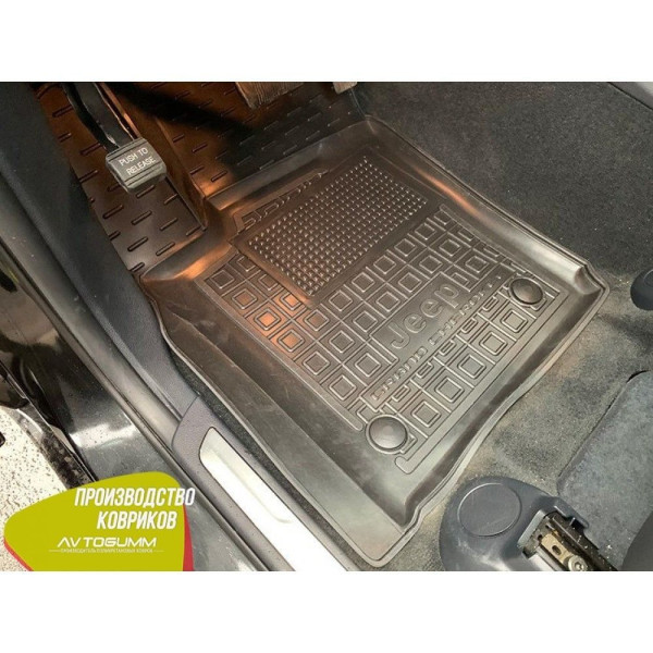 Автомобильные коврики в салон Jeep Grand Cherokee (WK2) 2010- (Avto-Gumm)