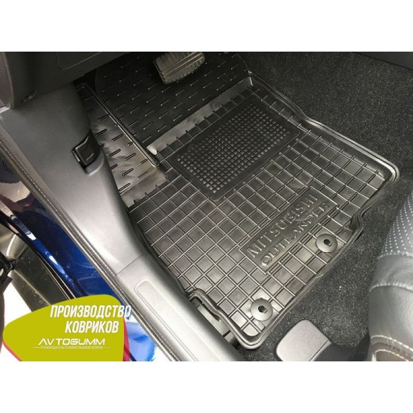 Автомобильные коврики в салон Mitsubishi Outlander 2012- (Avto-Gumm)