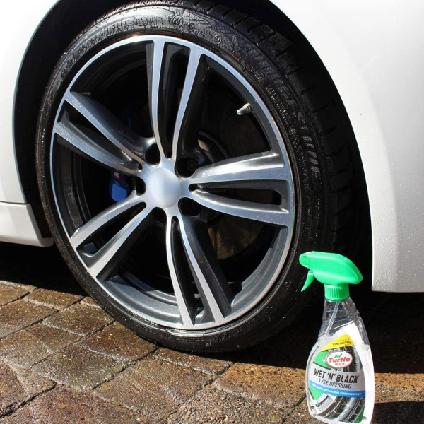 Гель для полірування та догляду за шинами Turtle Wax Wet N Black чорний лоск для шин 500 мл (53943)