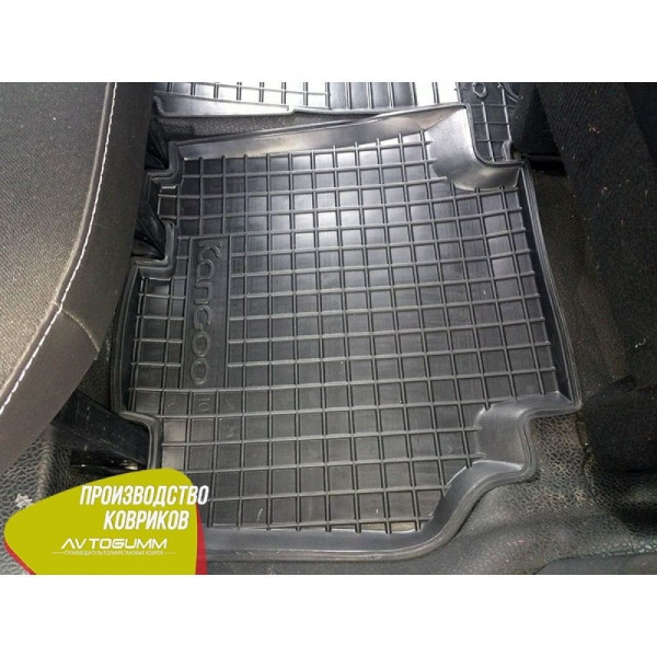 Автомобільні килимки в салон Renault Kangoo 2 2008- (Avto-Gumm)