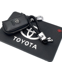 Автонабор №33 для Toyota / Коврик панели / Брелок плетеный и чехол для автоключей с логотипом