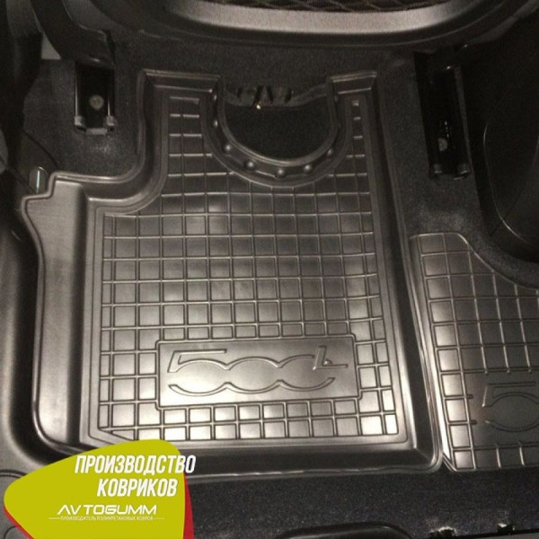 Автомобильные коврики в салон Fiat 500L 2013- (Avto-Gumm)