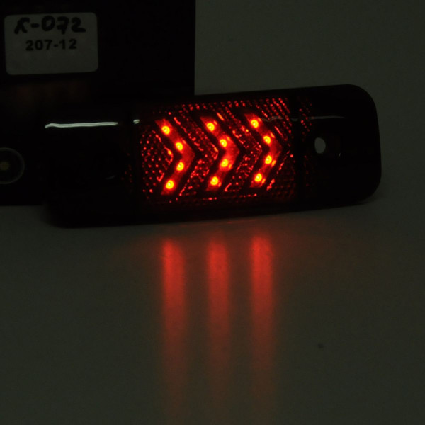 Габарит LED прямоугольный 115х40 мм / 12/24V / 12 диодов стрелкой / Красный 1 шт (MRT 51)