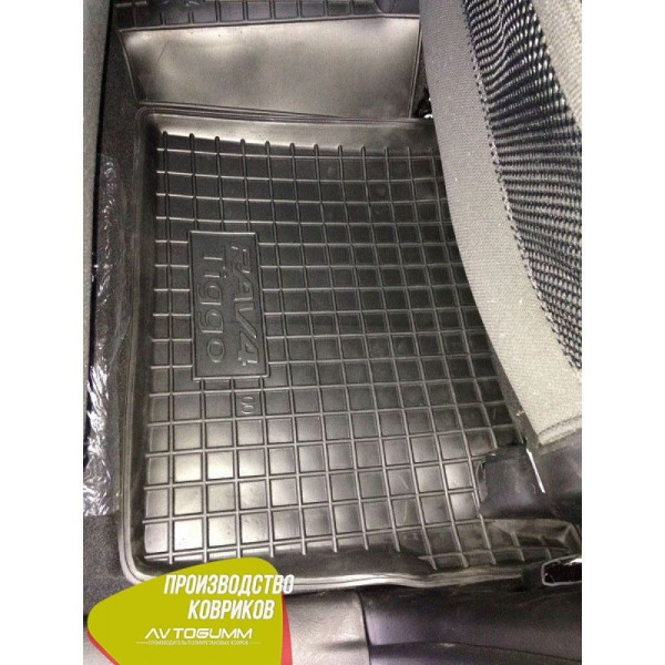 Автомобильные коврики в салон для Chery Tiggo 05- / Toyota Rav 4 00- (Avto-Gumm)