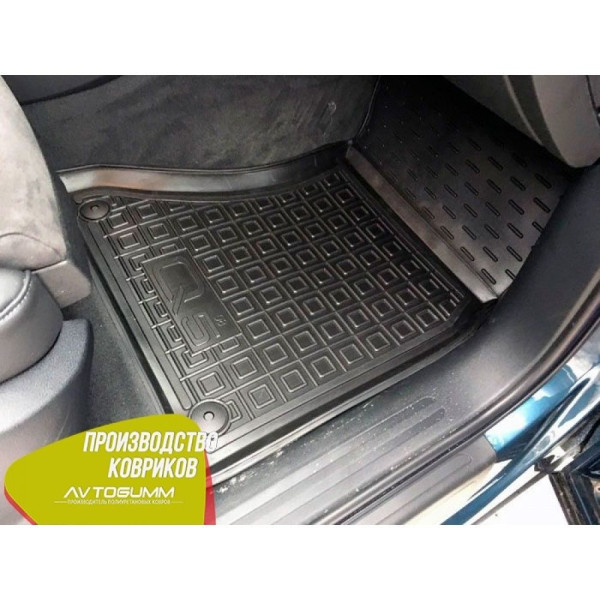 Передні килимки в автомобіль Audi Q5 2008- (Avto-Gumm)
