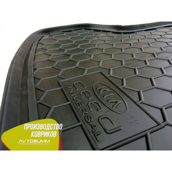Автомобильный коврик в багажник Kia Ceed JD 2012- Universal / Резино - пластик