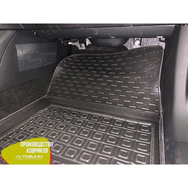 Автомобильные коврики для Hyundai Santa Fe 2019,5- (Avto-Gumm)