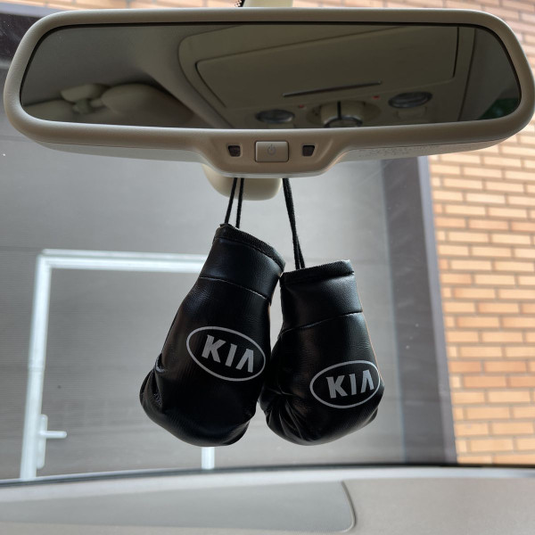 Підвіска боксерські рукавички Kia Чорні
