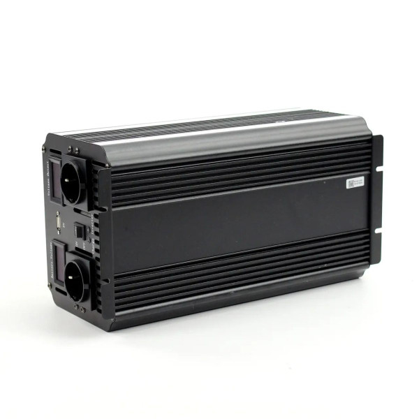 Перетворювач напруги (інвертор) Tossa 12V-220V/2000W Модифікований Синус З Функцією Заряджання UPS (TAU2000L-2000W)
