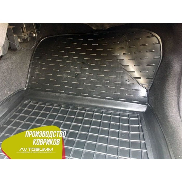 Передні килимки в автомобіль Renault Logan 2004-2013 Sedan (Avto-Gumm)