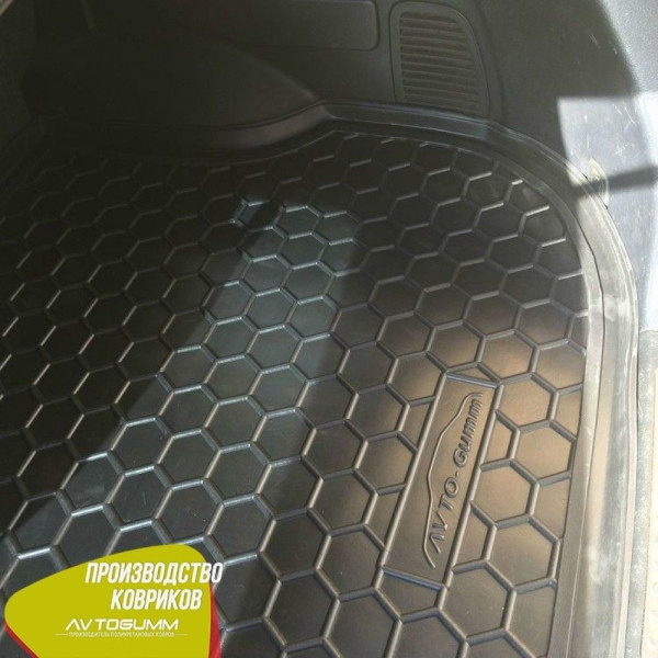 Автомобильный коврик в багажник Mitsubishi Outlander 2003-2007 / Резино - пластик