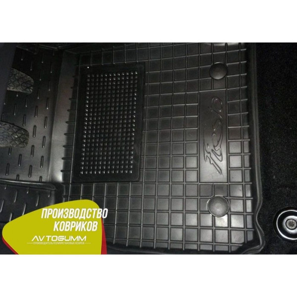 Передні килимки в автомобіль Ford Fiesta 2008- (Avto-Gumm)