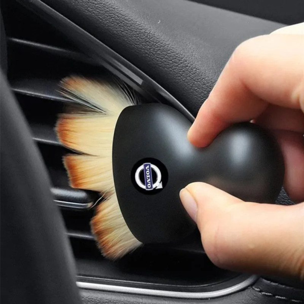 Щетка с логотипом Volvo для чистки салона автомобиля