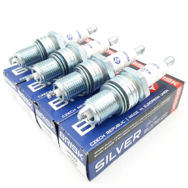 Свеча зажигания Brisk Silver LR15YS.4K Зазор 0.8 мм Ключ 21 под ГБО (Lanos, ВАЗ, ЗАЗ, Сенс, Nexia, Aveo, Matiz, Таврия 8-ми клапанную) 1334
