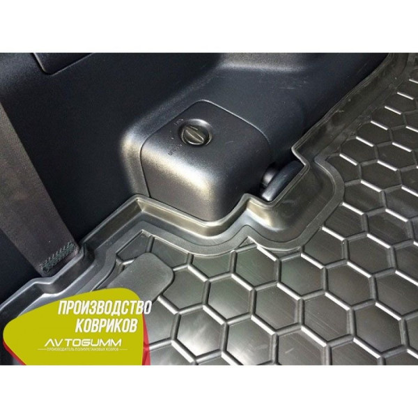 Автомобильный коврик в багажник Mitsubishi Pajero Wagon 3/4 99-/07- / Резиновый (Avto-Gumm)