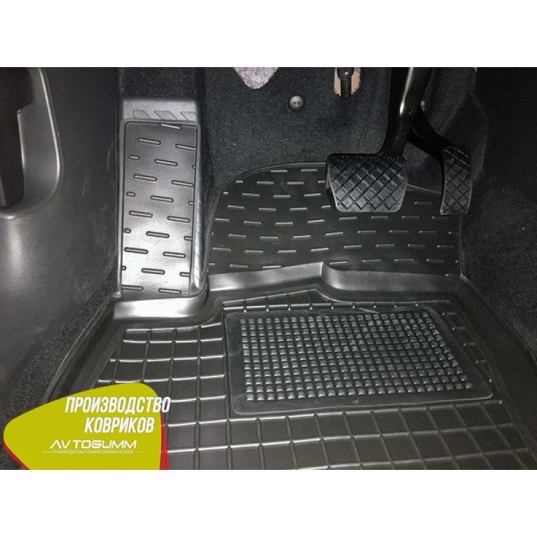 Автомобільні килимки в салон Seat Leon 2013- (5 дверей) (Avto-Gumm)