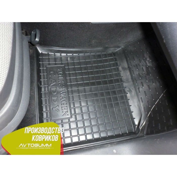 Автомобільні килимки в салон Volkswagen Caddy 2004- (3 двері) (Avto-Gumm)