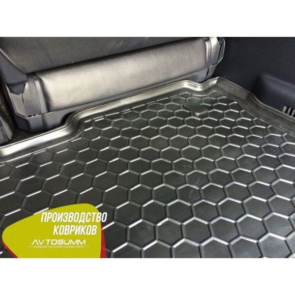 Автомобильный коврик в багажник Mitsubishi Pajero Wagon 3/4 99-/07- / Резиновый (Avto-Gumm)