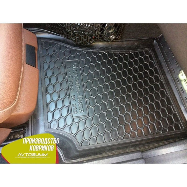 Автомобільні килимки в салон Mercedes E (W212) 2009-(Avto-Gumm)