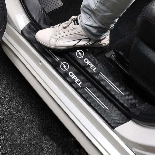 Захисна плівка накладка на пороги для Opel Чорний Карбон 4 шт
