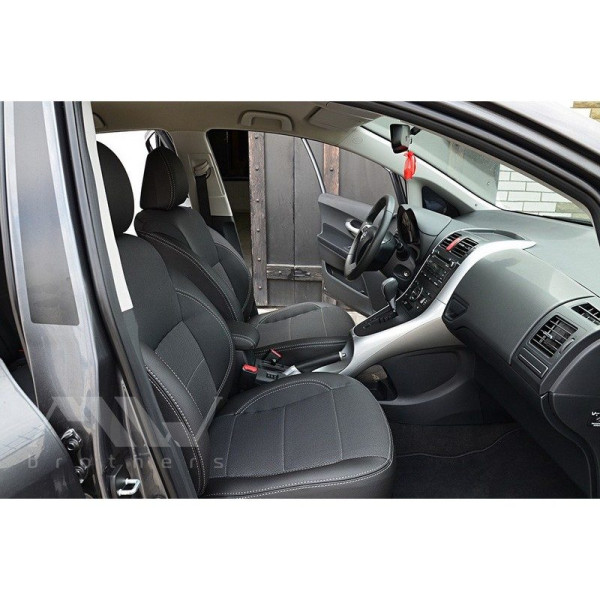 Авточохли модельні MW Brothers для Toyota Auris c 2007