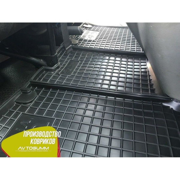 Автомобільні килимки в салон Renault Trafic 2 02-/Opel Vivaro 02- (Avto-Gumm)