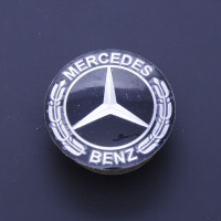 Эмблема для Mercedes 52 мм пластиковая скотч на капот