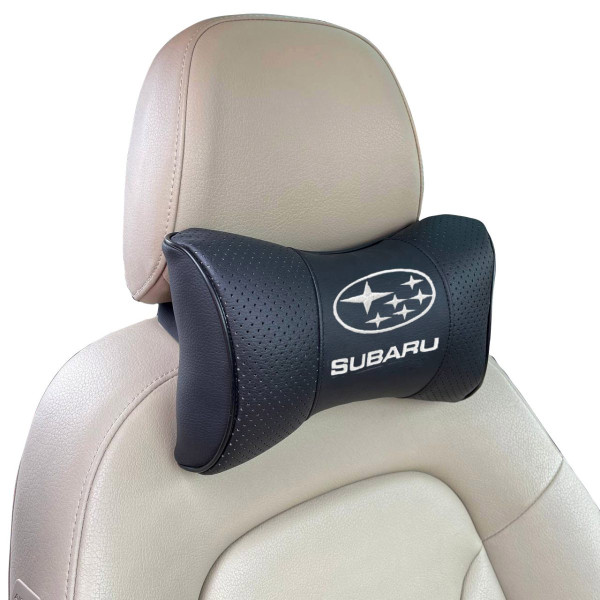 Подушка на підголовник з логотипом Subaru екошкіра чорна 1 шт