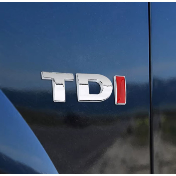 Эмблема надпись TDI красная скотч 77 x 26 мм (Golf)