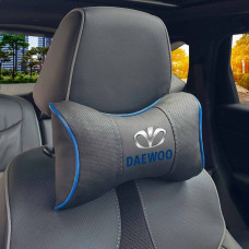 Подушка на подголовник с логотипом Daewoo Экокожа 3D Цветной лого Черная-Синий кант 1 шт