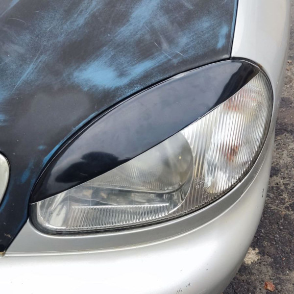 Реснички фар для Daewoo Lanos Sens 2 шт Широкие Voron Glass