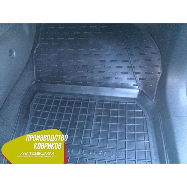 Автомобільні килимки в салон Ford Mondeo 2007-2014 (Avto-Gumm)