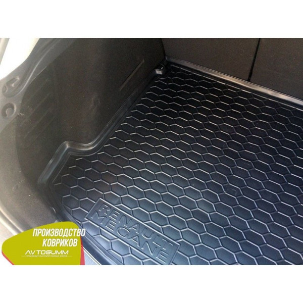 Автомобильный коврик в багажник Renault Megane 3 2009- Universal с ушами / Резиновый (Avto-Gumm)