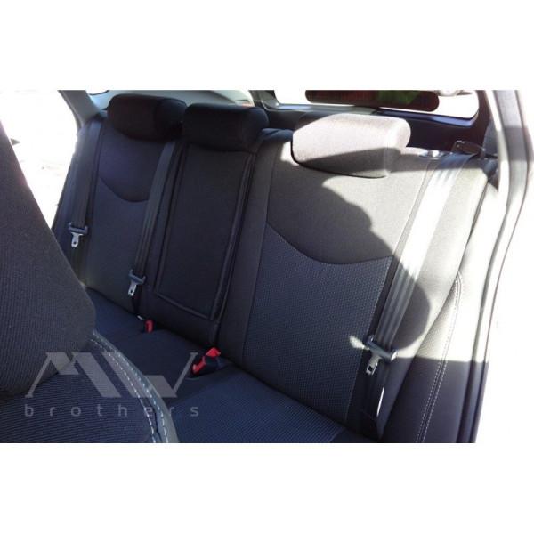 Авточехлы модельные MW Brothers для Toyota Prius c 2009