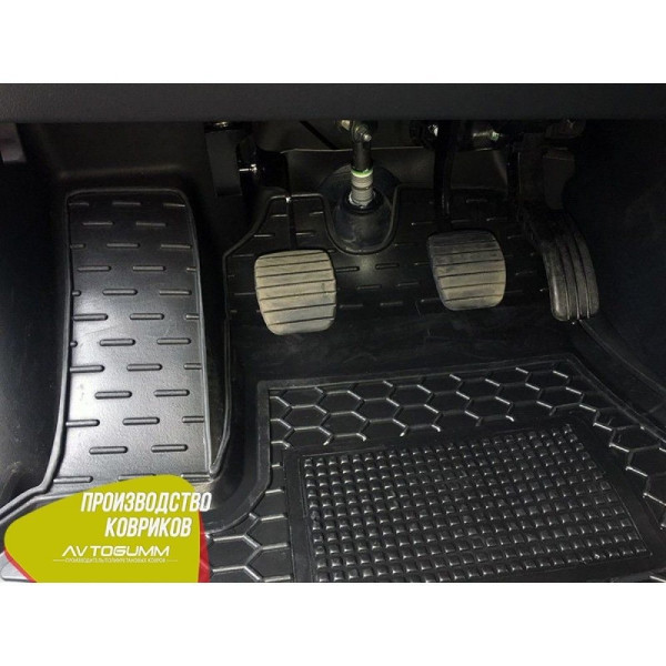 Автомобільні килимки в салон Renault Trafic 3 16-/Opel Vivaro 15- (передні) (Avto-Gumm)
