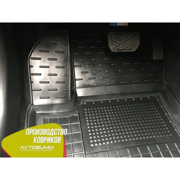 Автомобильные коврики в салон Suzuki SX4 2013- (Avto-Gumm)