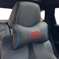 Подушка на підголівник з логотипом BYD Екошкіра 3D Кольоровий лого Чорна-Синій кант 1 шт