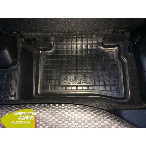 Автомобильные коврики в салон Suzuki Vitara 2014- (Avto-Gumm)