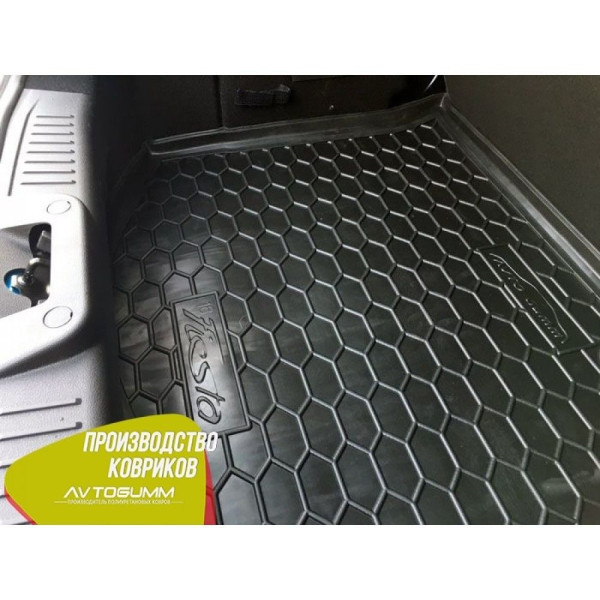 Автомобильный коврик в багажник Ford Fiesta 2015- Резино - пластик
