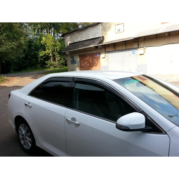 Дефлектори вікон вітровики для Toyota Camry V50 2011- Хром молдинг