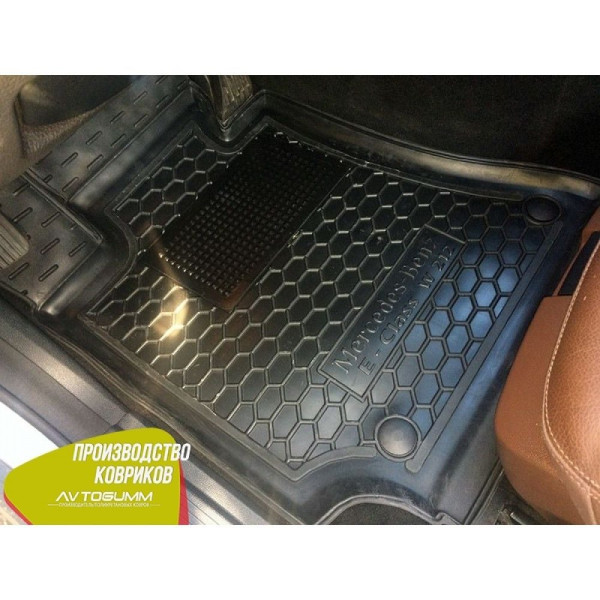 Автомобільні килимки в салон Mercedes E (W212) 2009-(Avto-Gumm)